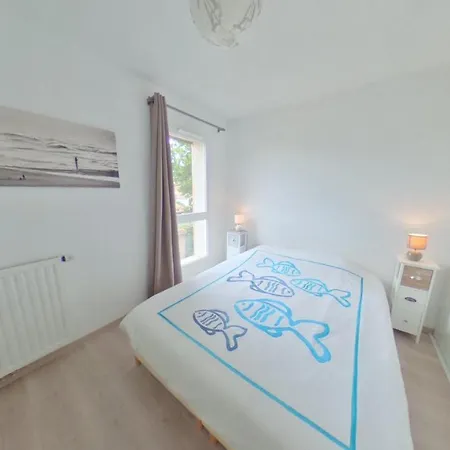 Villa Marensines - Jolie Mitoyenne Sur Grand Jardinet Et Terrasse En Bois Capbreton